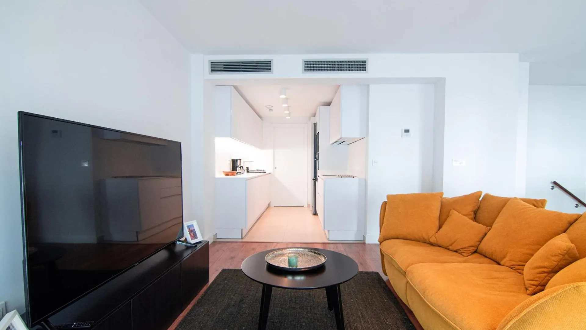 Edomus Puerta De La Barqueta Apartment Seville
