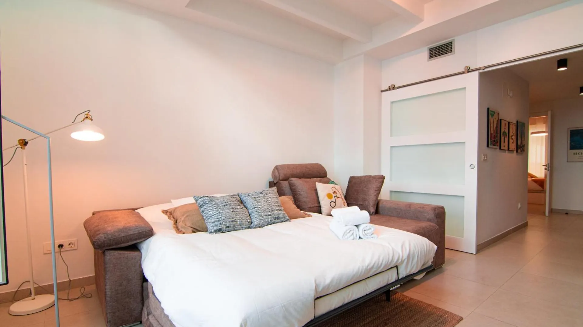 Edomus Puerta De La Barqueta Apartment Seville